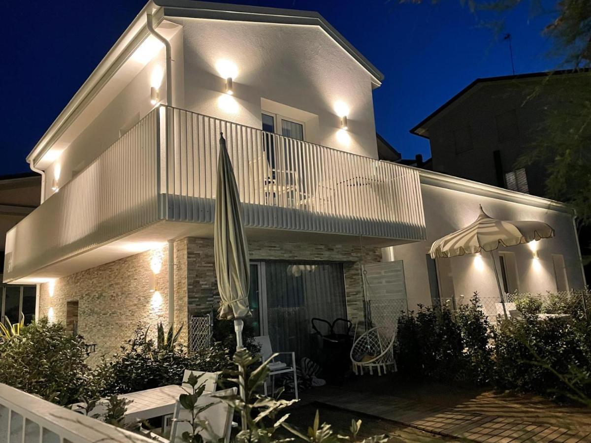 Villa Le Agavi Luxory Beach Surfhouse Bellaria-Igea Marina Exteriér fotografie